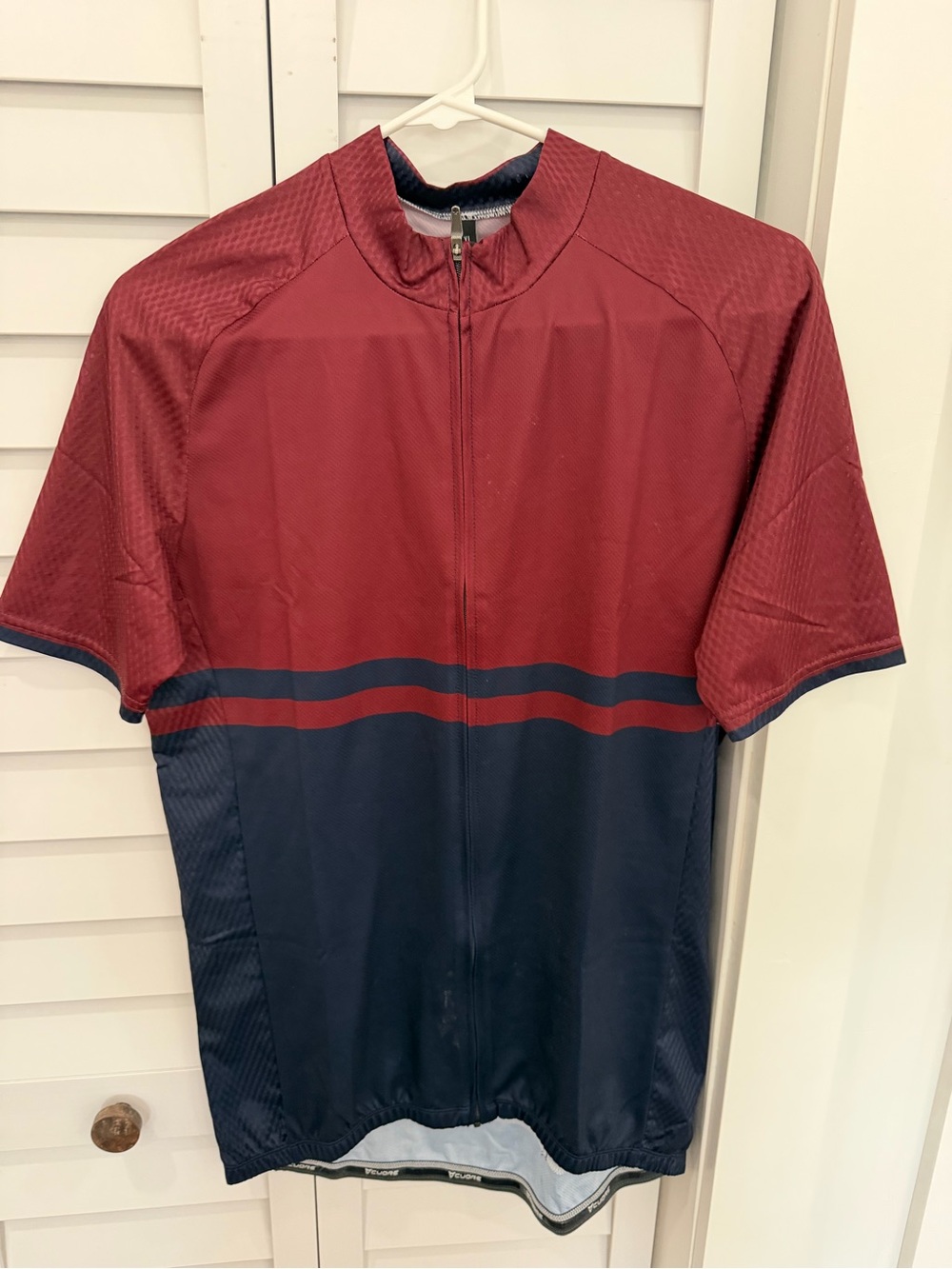 Men's Short Sleeve Cycling Jersey in Burgundy and Navy